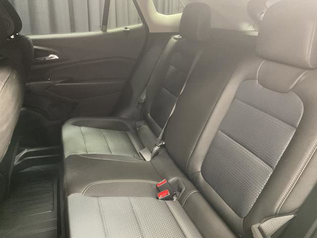 New 2026 Chevrolet Trax LT w/ Driver Confidence Package image 9
