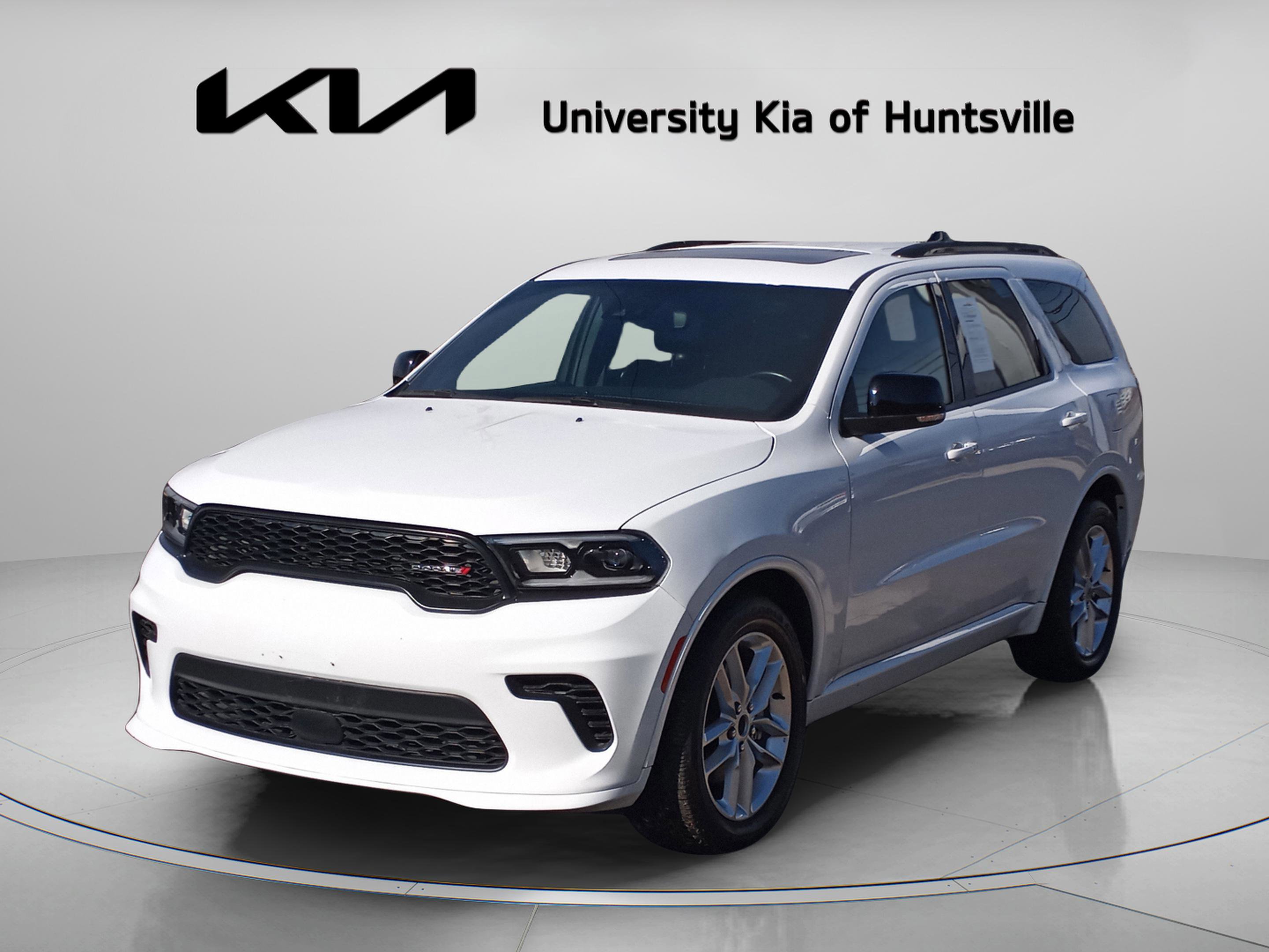 Used 2024 Dodge Durango GT image 3