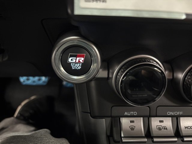 New 2025 Toyota GR86 Premium image 25