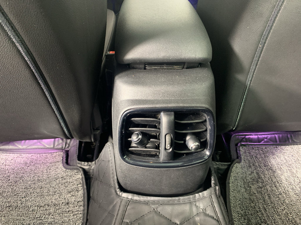 Used 2019 MINI Cooper Clubman FWD image 34