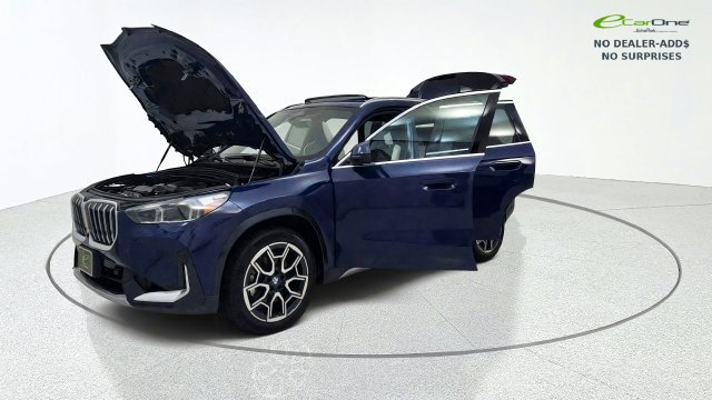 Used 2026 BMW X1 xDrive28i w/ Technology Package AWD/4WD image 14