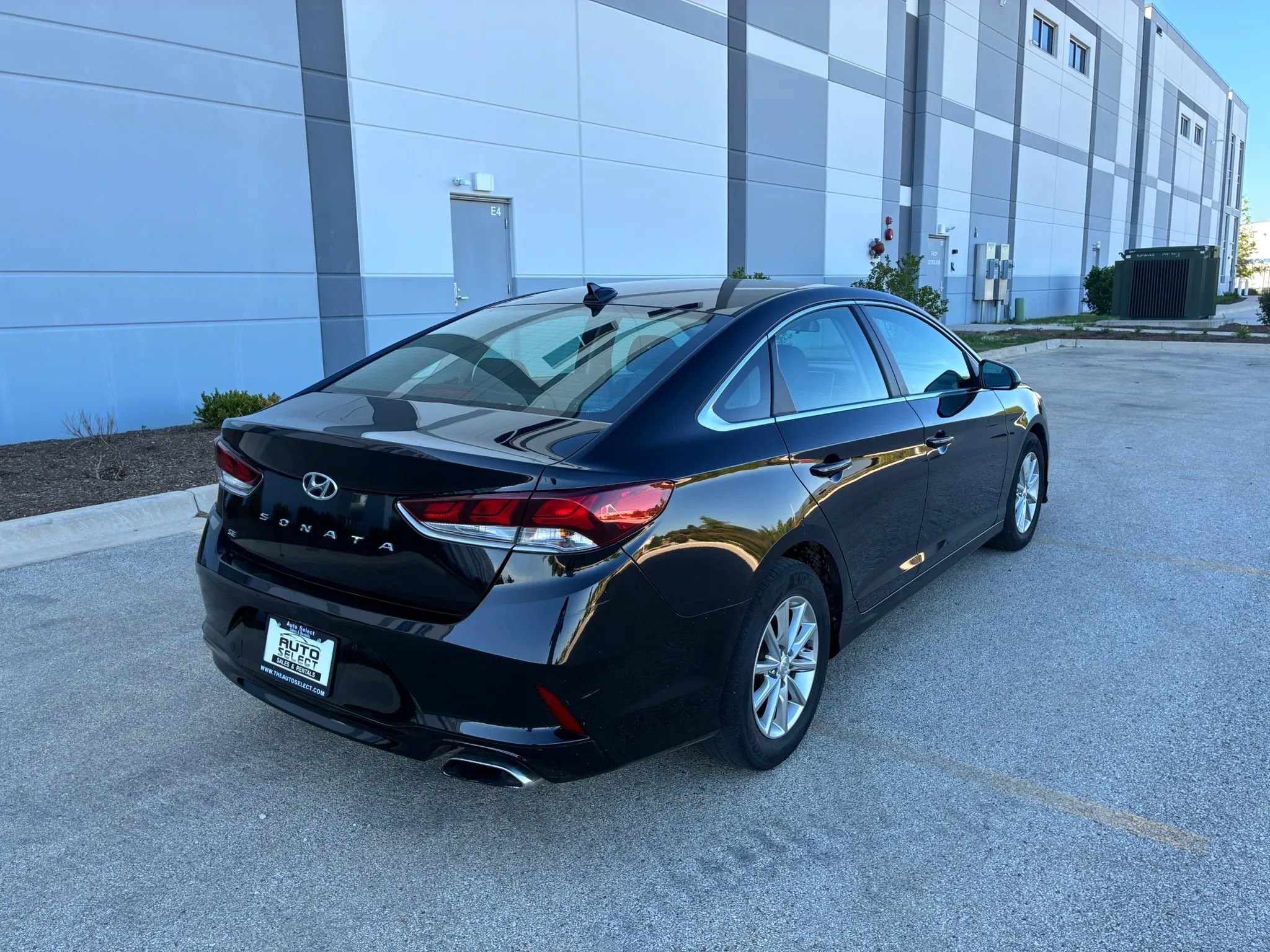 Used 2018 Hyundai Sonata SE FWD image 5
