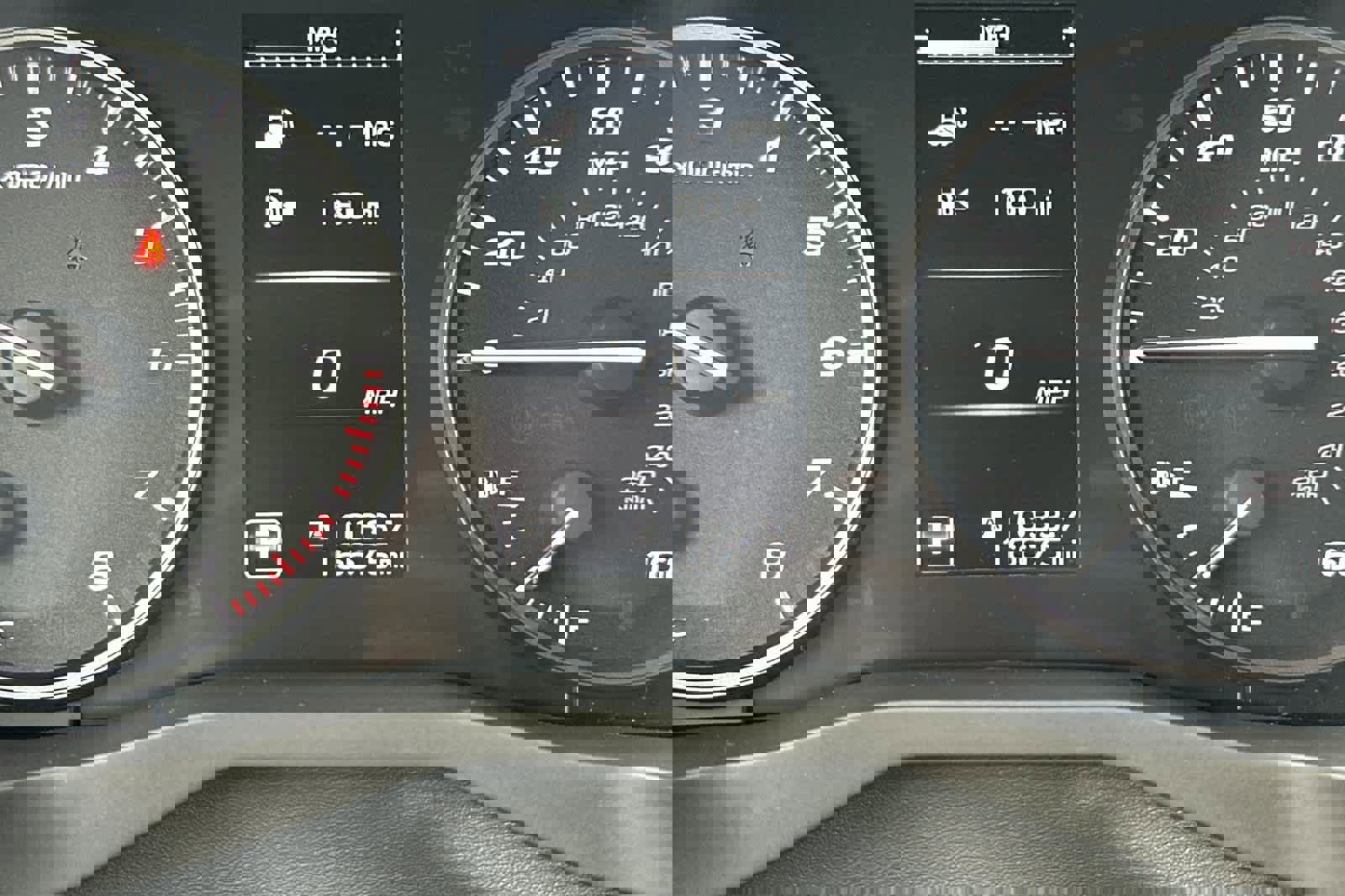 Used 2024 Subaru Ascent Premium w/ Convenience Package image 25