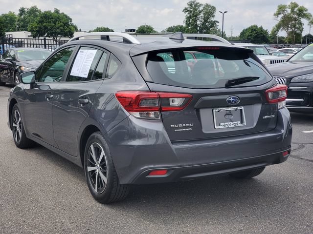 Used 2020 Subaru Impreza 2.0i Premium AWD/4WD image 3
