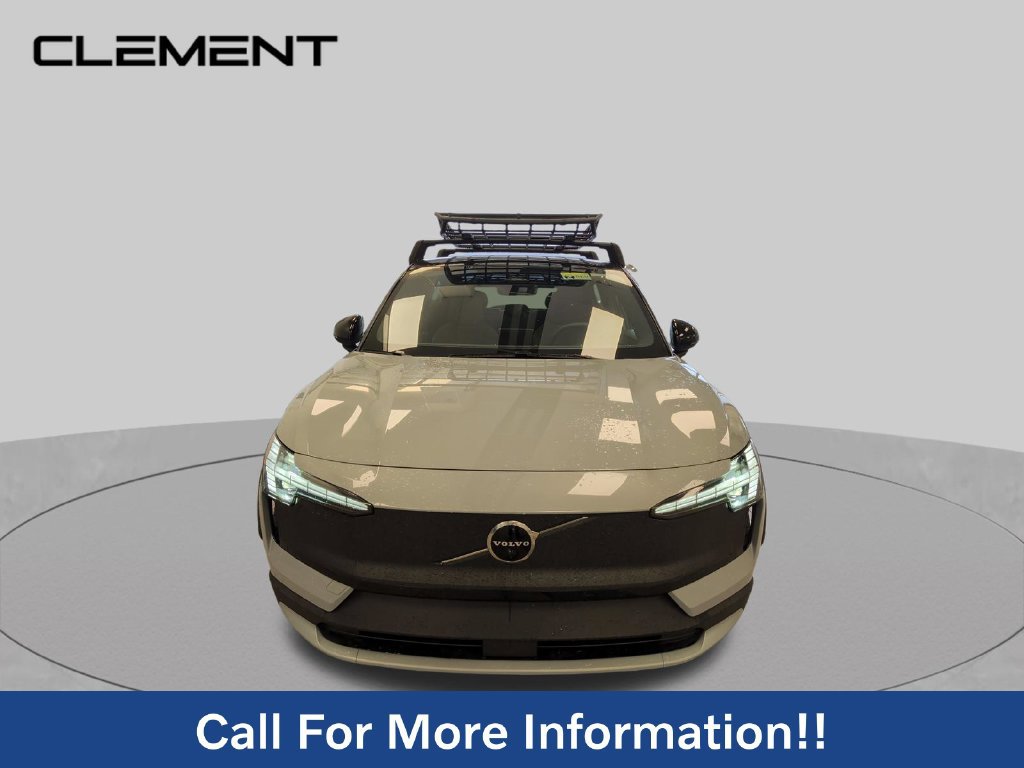 New 2026 Volvo EX30 Cross Country Ultra w/ Protection Package Premier AWD/4WD image 10