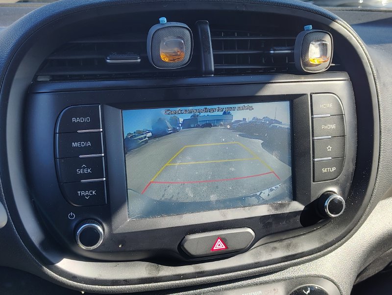 Used 2021 Kia Soul LX FWD image 18