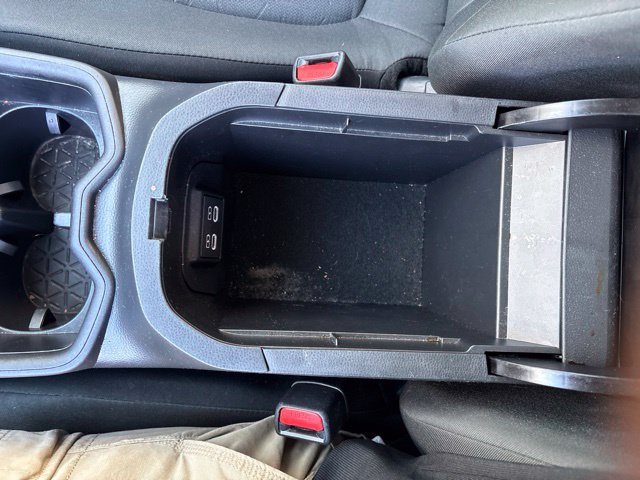 Used 2025 Toyota RAV4 XLE AWD/4WD image 23