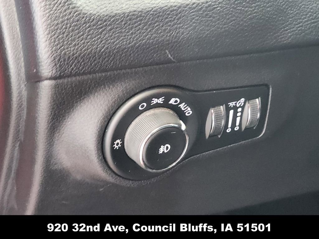 Used 2018 Jeep Compass Trailhawk w/ Leather Interior Group image 27