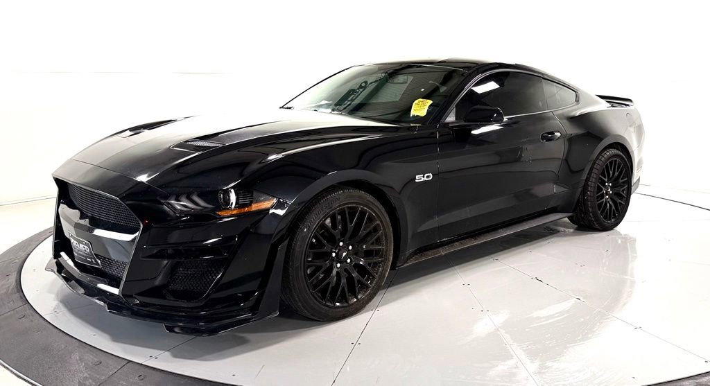 Used 2018 Ford Mustang GT w/ GT Performance Package RWD image 8