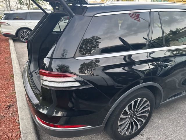 Certified 2022 Lincoln Aviator Reserve RWD image 3