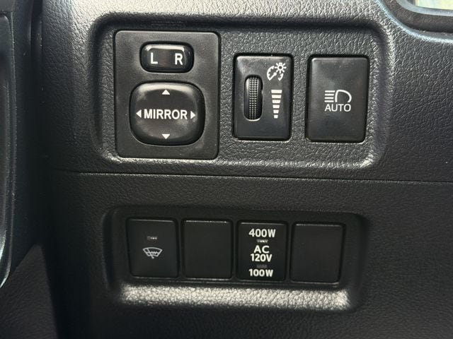 Used 2021 Toyota 4Runner Limited AWD/4WD image 22