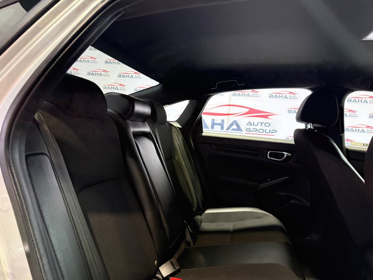 Used 2025 Honda Civic Sport image 43