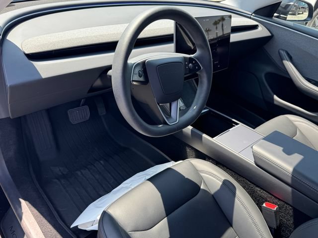 Used 2025 Tesla Model 3 Long Range RWD image 11