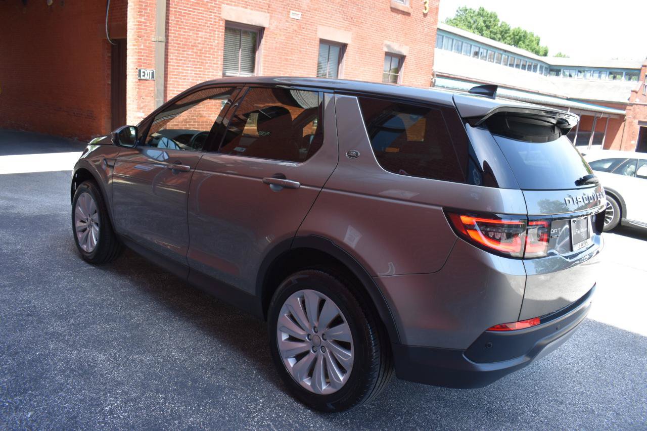 Used 2020 Land Rover Discovery Sport SE AWD/4WD image 6