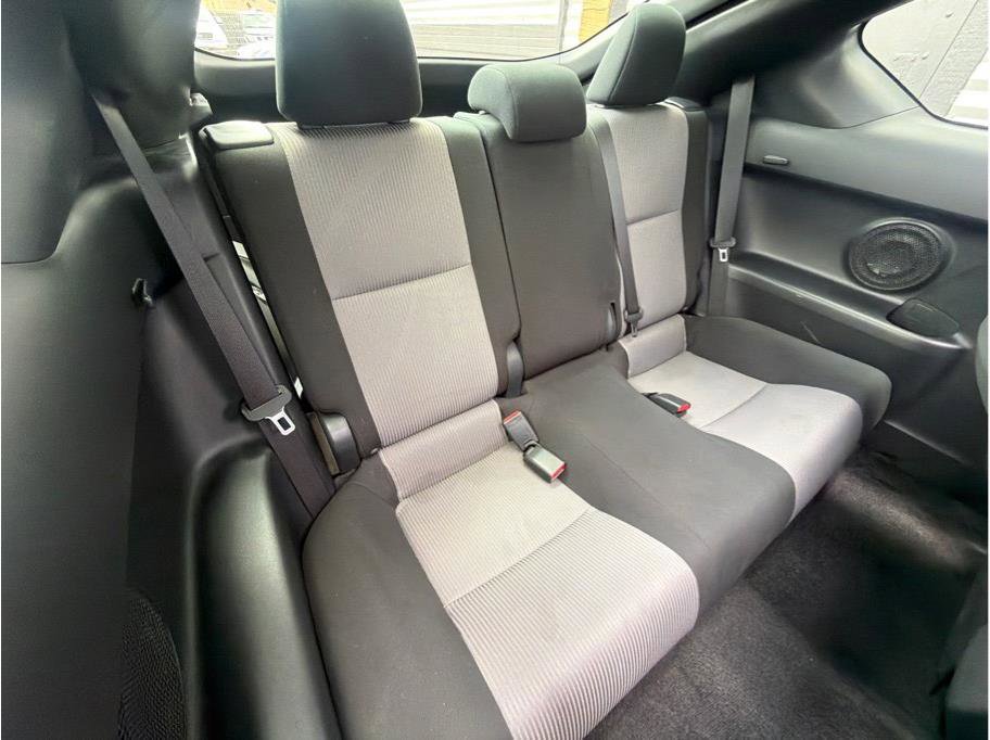 Used 2015 Scion tC FWD image 19