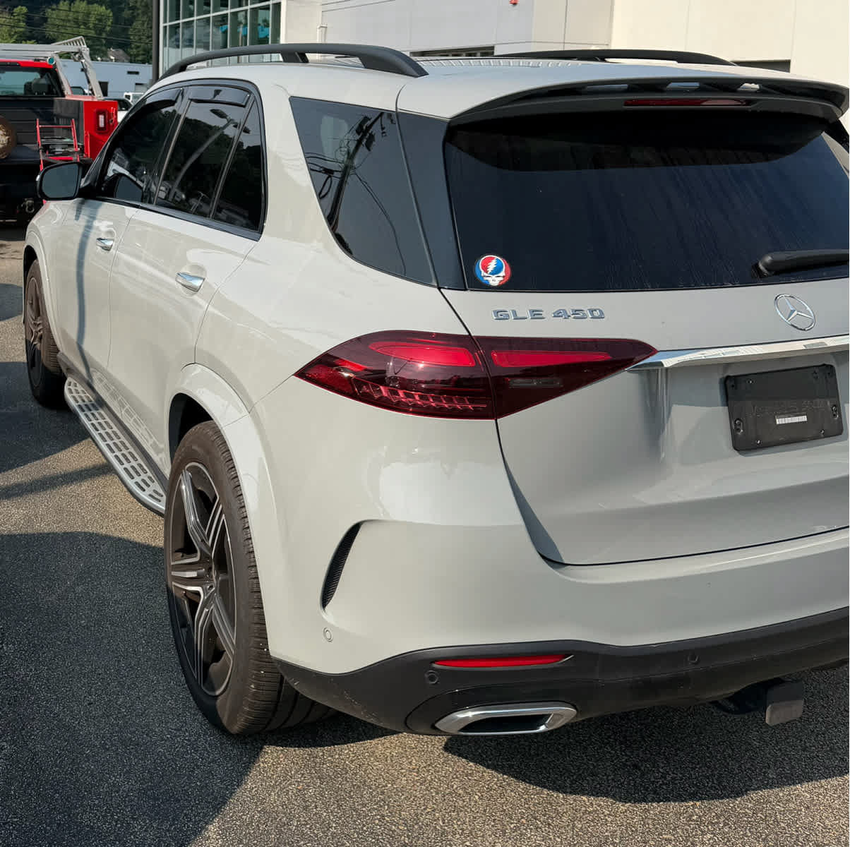 Used 2024 Mercedes-Benz GLE 450 4MATIC image 5