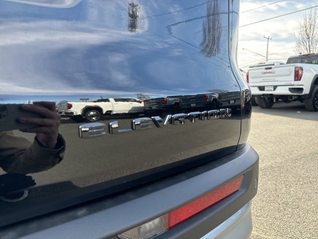 New 2025 GMC Acadia Elevation AWD/4WD image 39