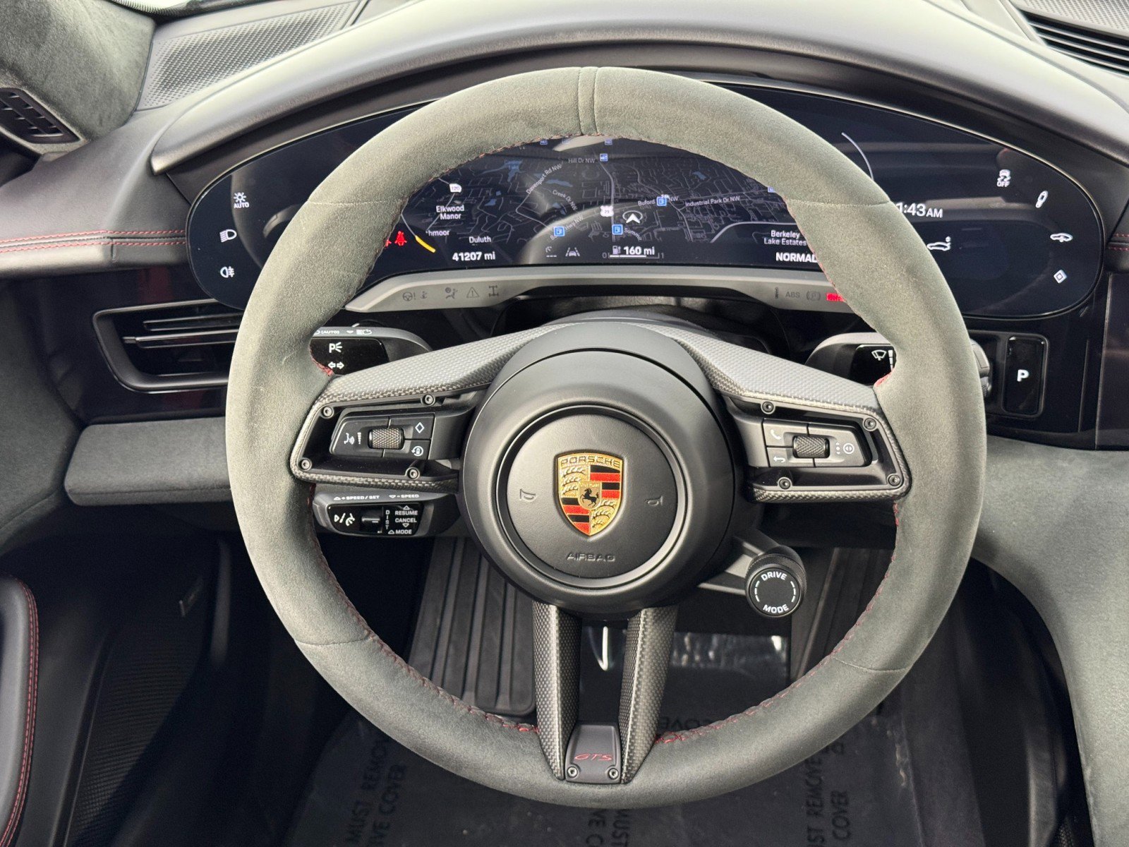 Used 2023 Porsche Taycan GTS image 21