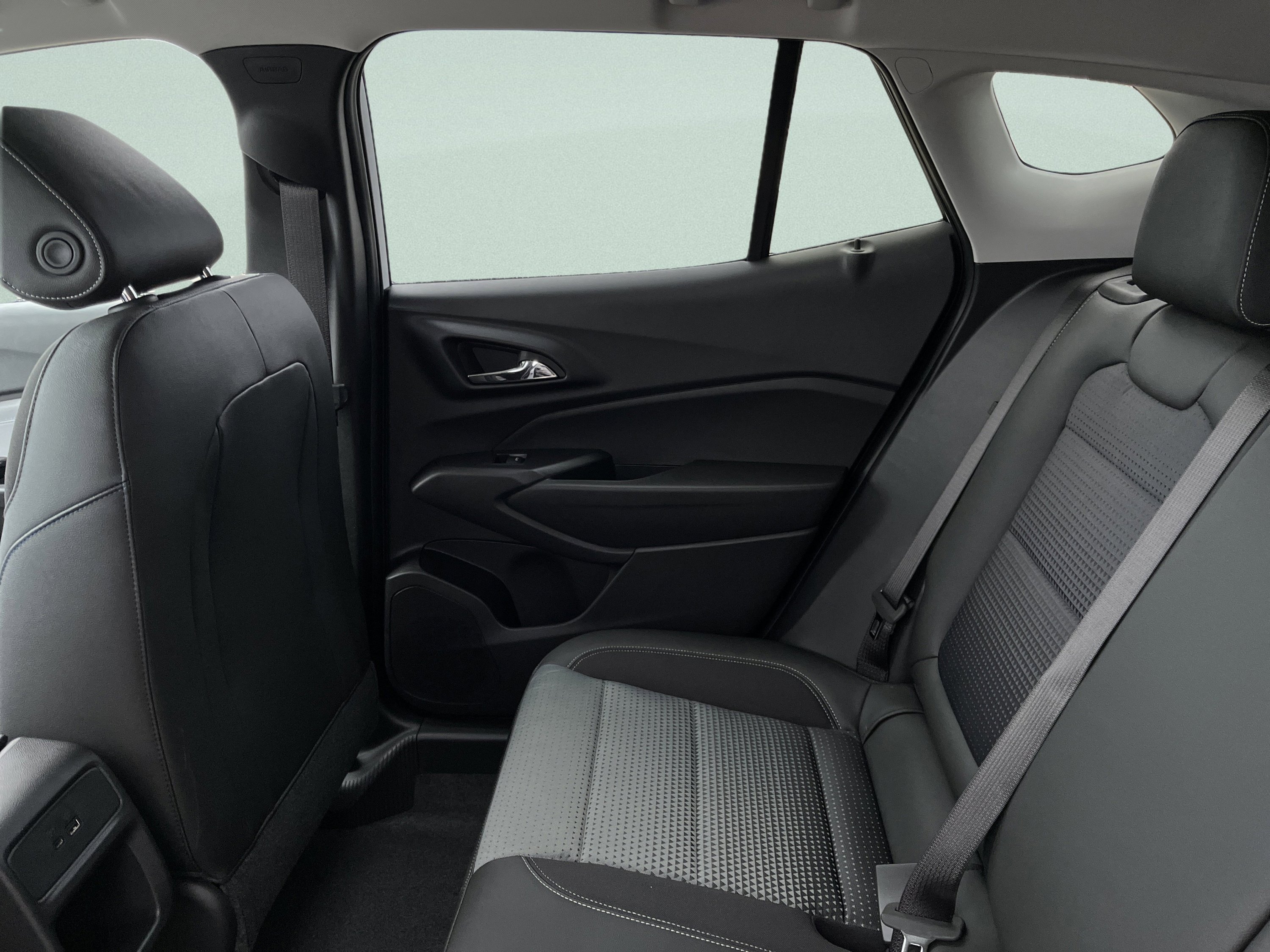 New 2026 Chevrolet Trax LT image 22