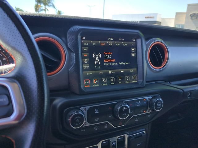 Used 2023 Jeep Gladiator Mojave w/ LED Lighting Group AWD/4WD image 14