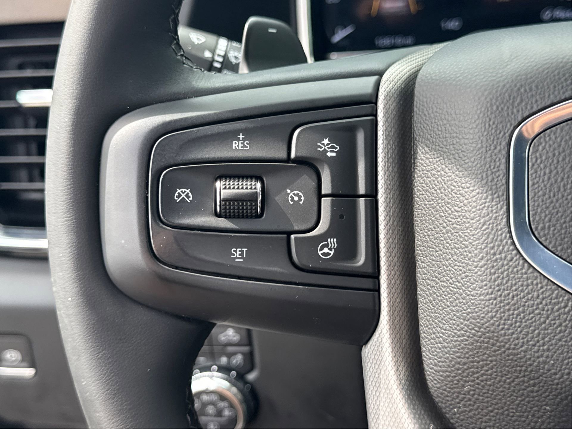 Certified 2024 GMC Sierra 1500 Denali w/ Technology Package image 33