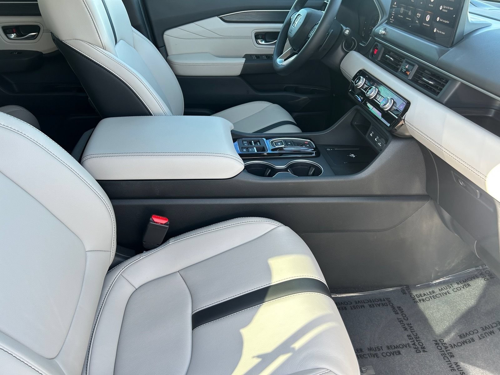 New 2026 Honda Pilot Touring image 13