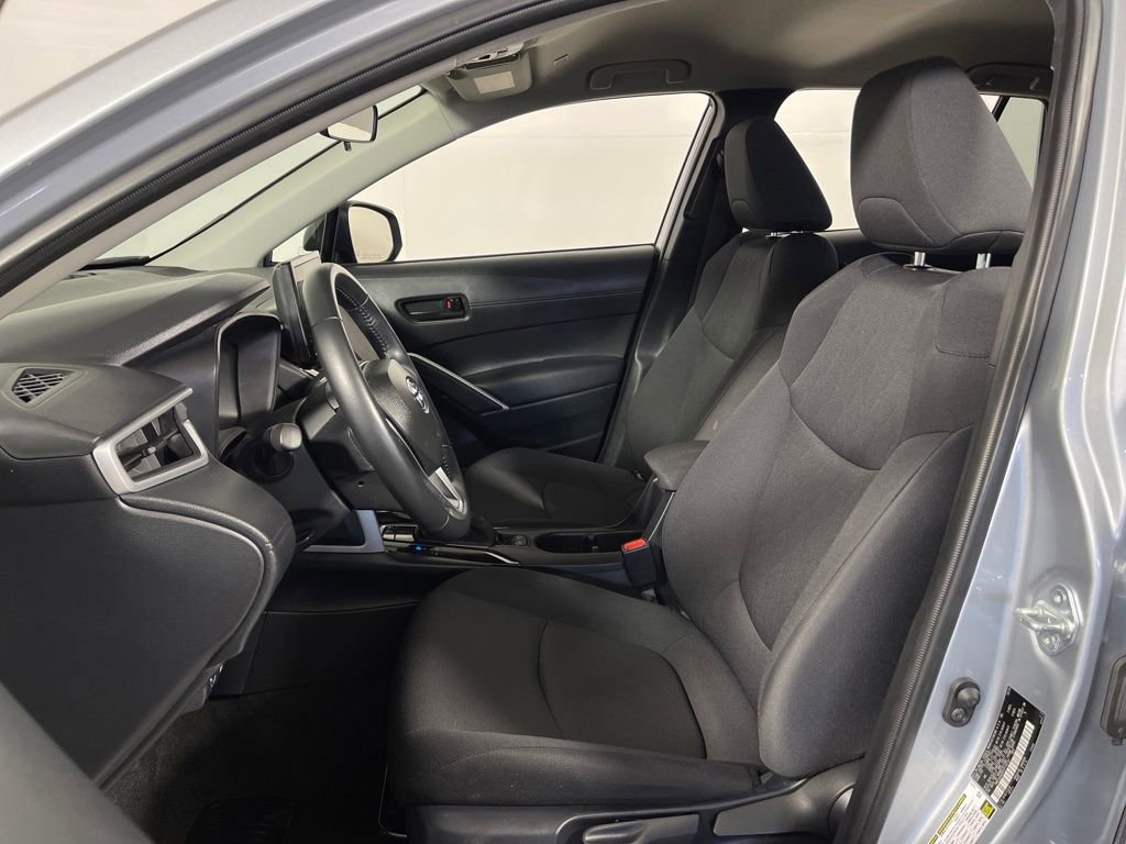 Certified 2025 Toyota Corolla Cross LE image 12