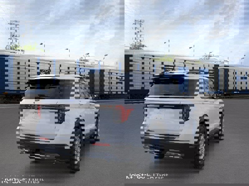 New 2026 Ford Explorer Active image 32