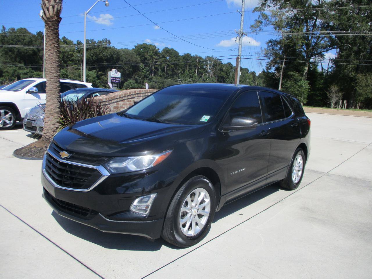 Used 2018 Chevrolet Equinox LT FWD image 4