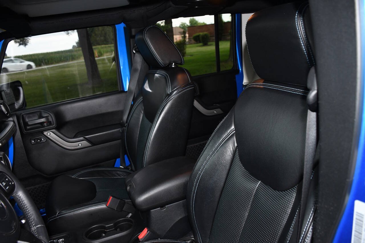 Used 2016 Jeep Wrangler Unlimited Sport AWD/4WD image 12