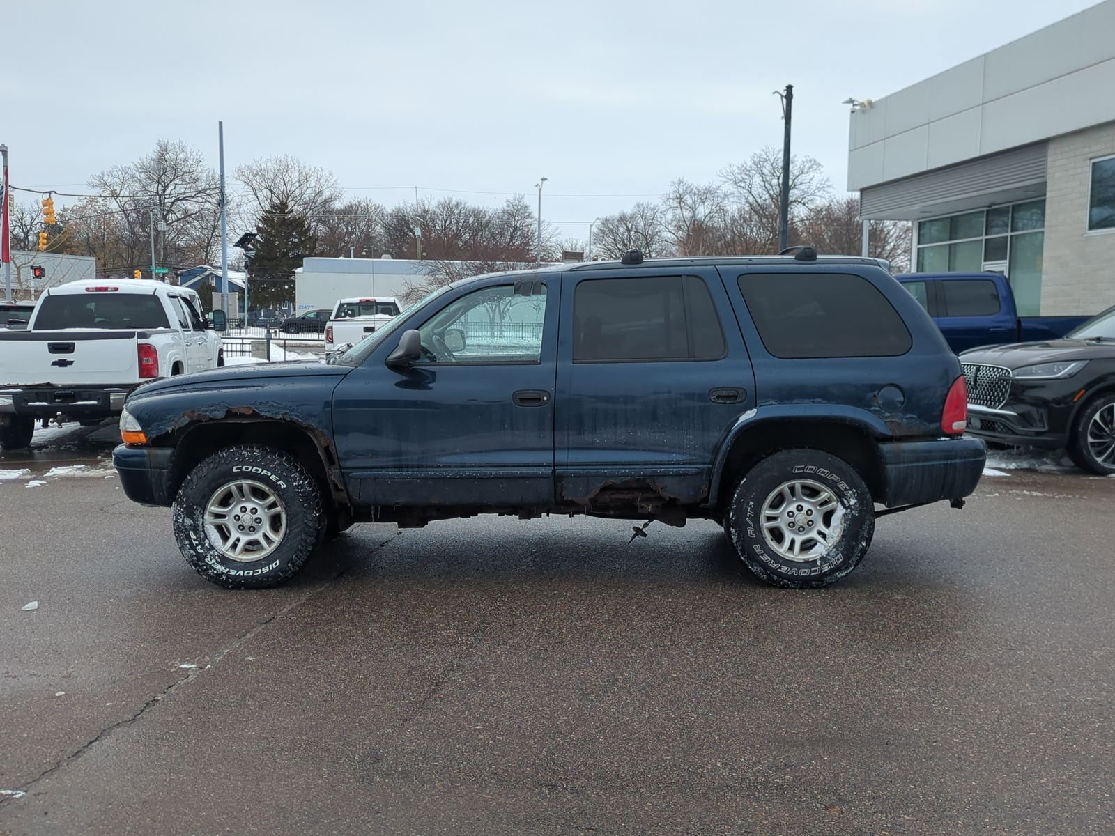Used 2003 Dodge Durango SLT image 12