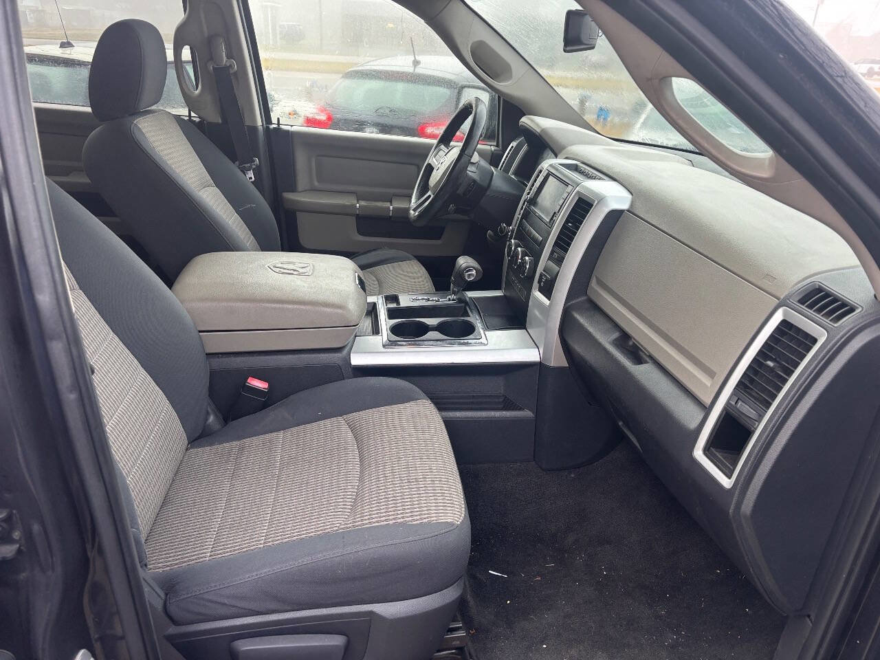 Used 2011 RAM 1500 Classic SLT w/ Luxury Group AWD/4WD image 11