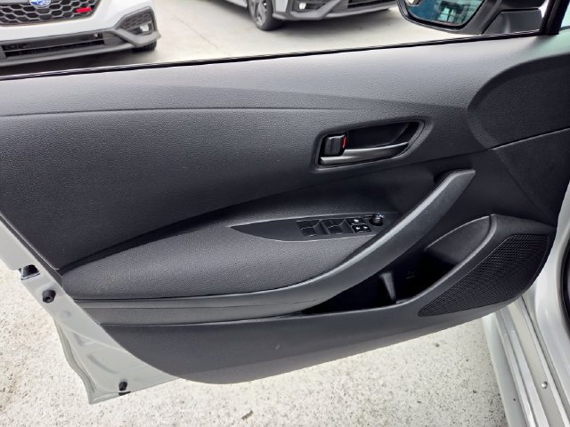 Used 2023 Toyota Corolla LE FWD image 28