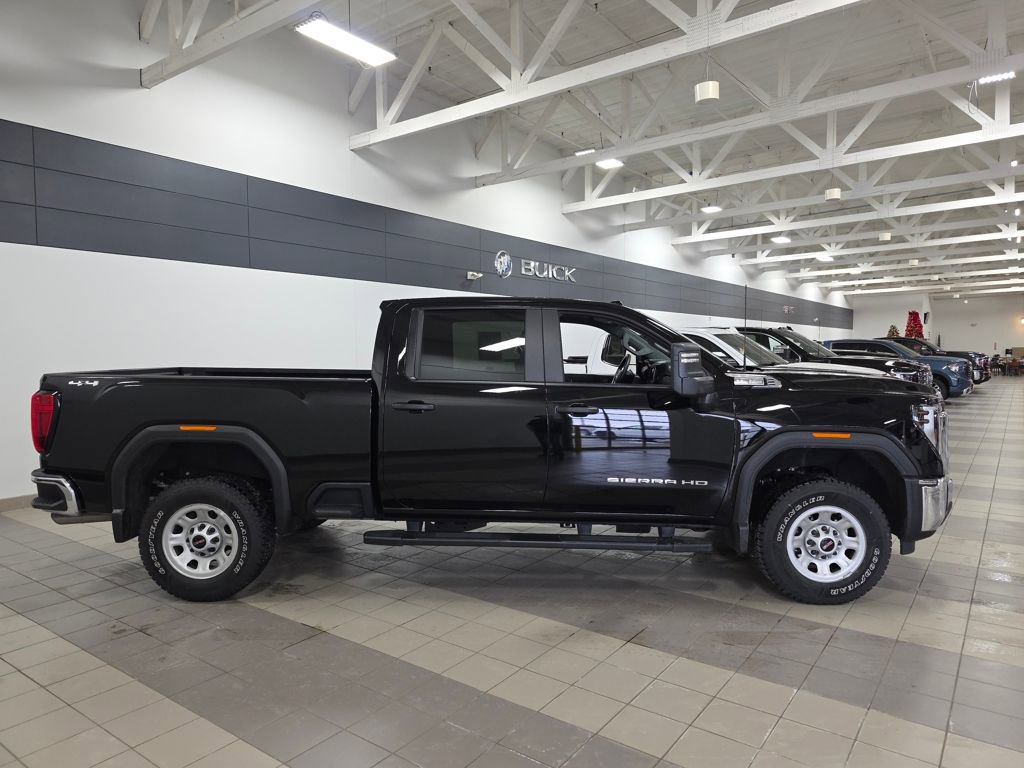 Used 2024 GMC Sierra 3500 Pro image 7
