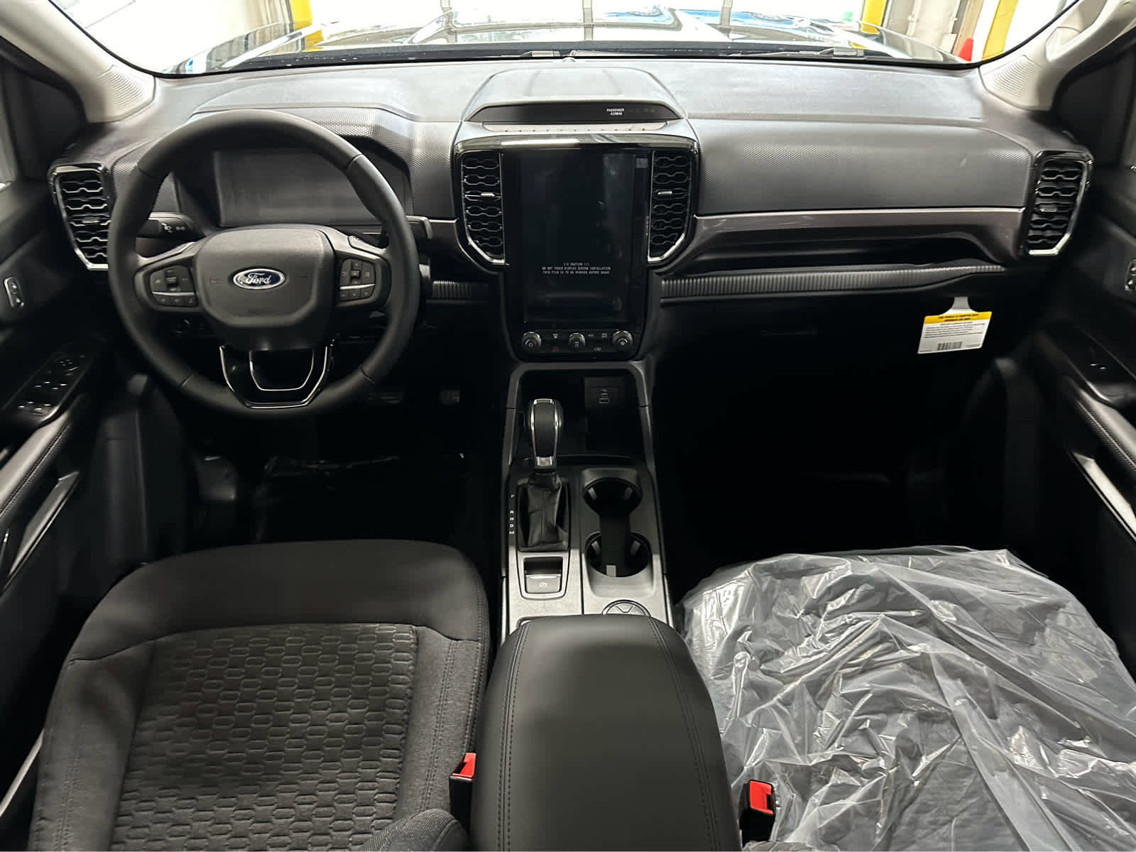 New 2025 Ford Ranger XLT w/ Black Appearance Package image 16