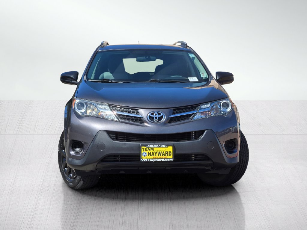 Used 2015 Toyota RAV4 LE AWD/4WD image 3