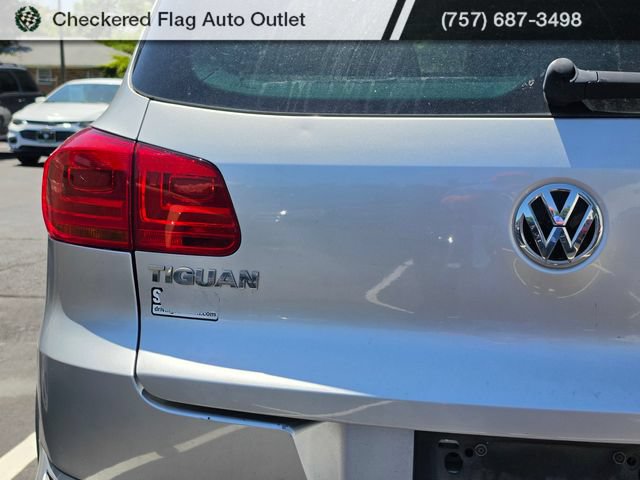 Used 2017 Volkswagen Tiguan Sport AWD/4WD image 7