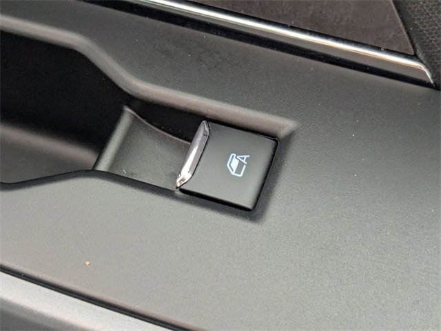 Used 2024 Ford F150 XLT w/ Mobile Office Package image 36