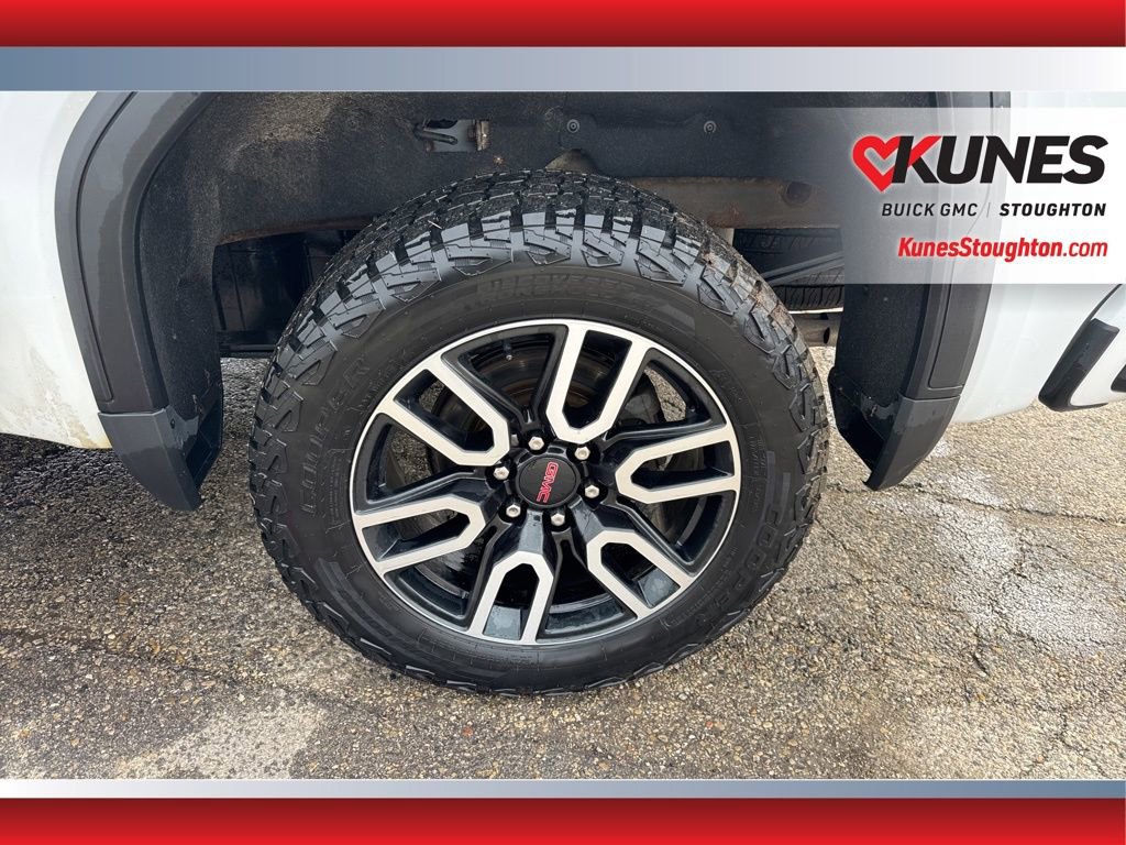 Used 2022 GMC Sierra 1500 AT4 w/ AT4 Preferred Package AWD/4WD image 16