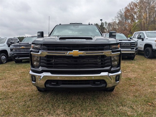 New 2026 Chevrolet Silverado 3500 LT w/ All Star Edition image 6