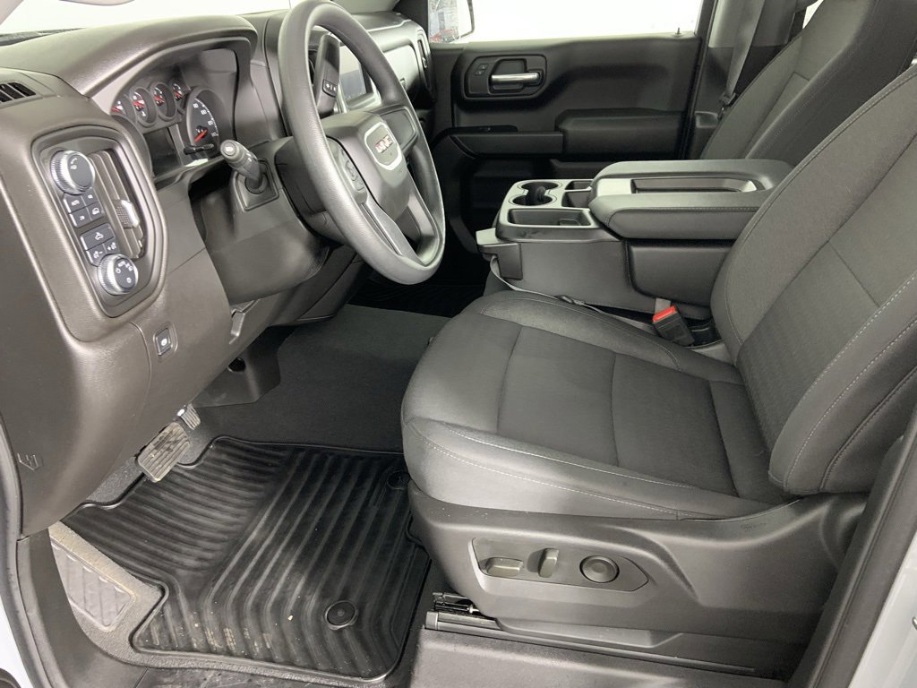 Used 2025 GMC Sierra 1500 Pro w/ Convenience Package image 16