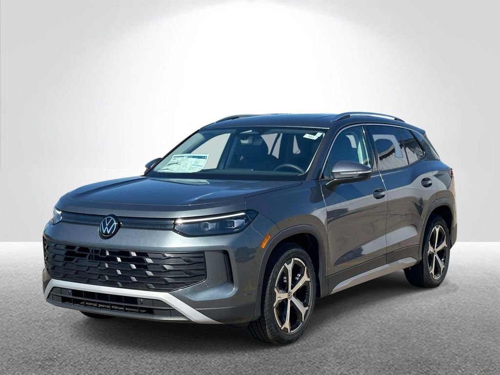 New 2025 Volkswagen Tiguan SE FWD image 1