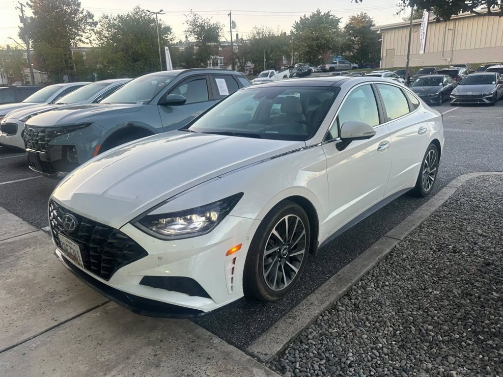 Used 2022 Hyundai Sonata Limited FWD image 2