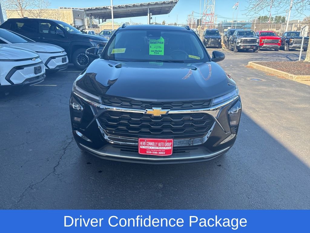 Used 2026 Chevrolet Trax LT w/ Driver Confidence Package image 3