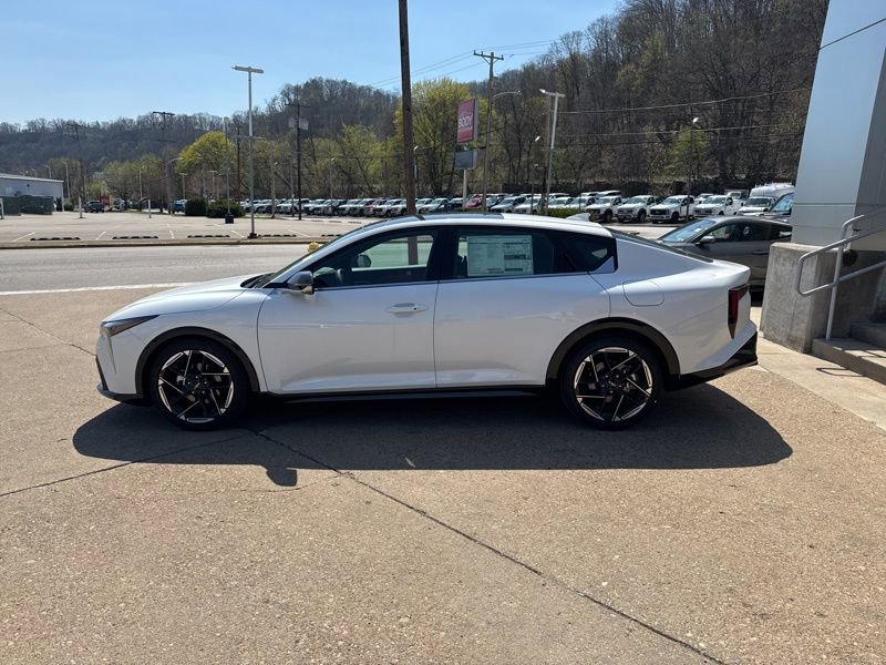 New 2026 Kia K4 GT-Line image 4