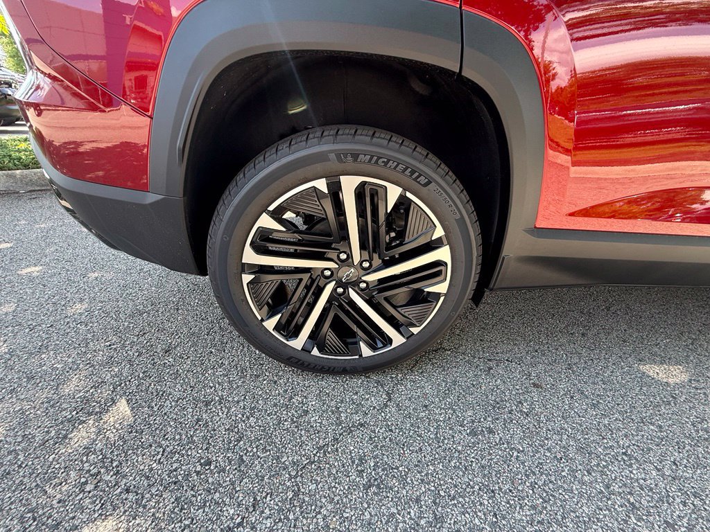 New 2027 Chevrolet Equinox RS w/ Safety and Technology Package AWD/4WD image 33