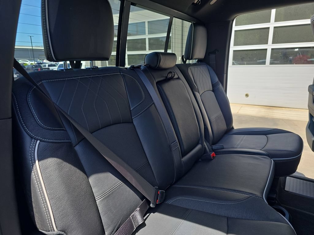 New 2026 RAM 2500 Limited AWD/4WD image 11