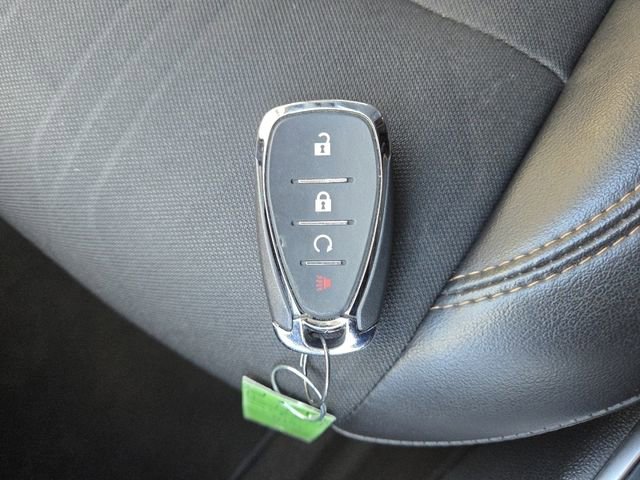 Used 2022 Chevrolet Trax LT w/ LT Convenience Package image 33