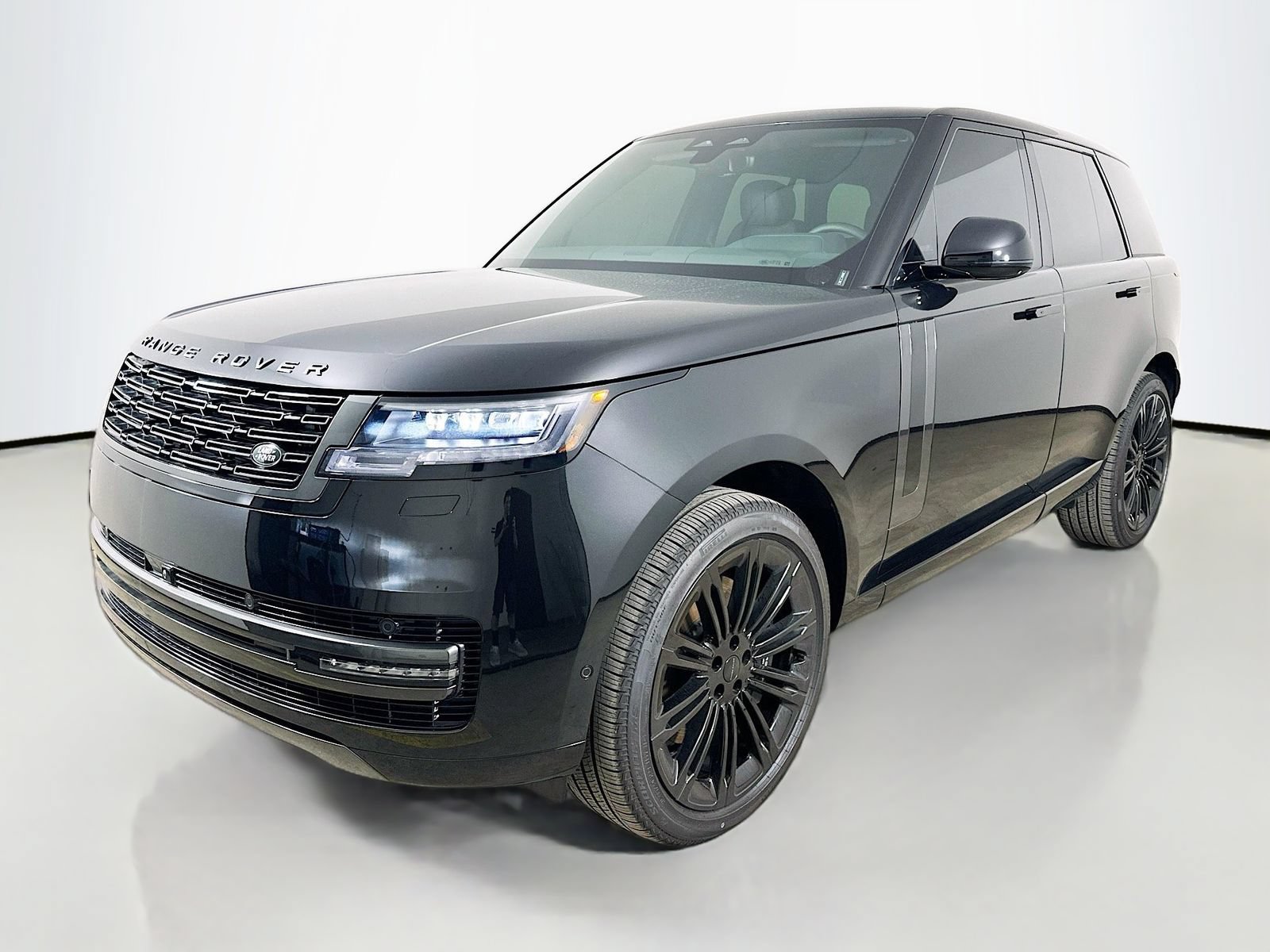 New 2026 Land Rover Range Rover SE