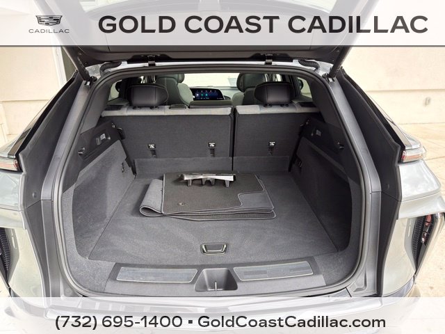 Certified 2024 Cadillac Lyriq Tech AWD/4WD image 10